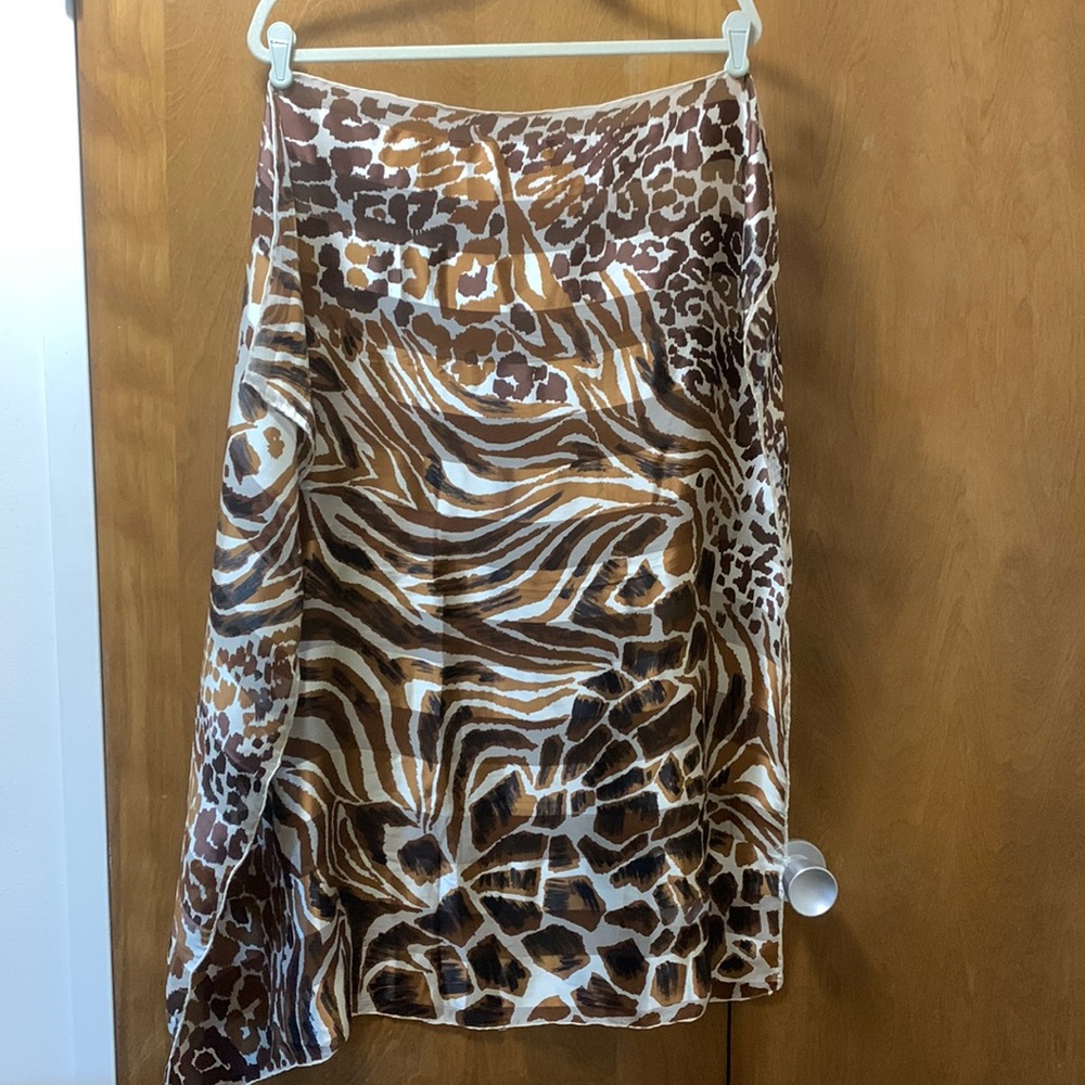 VTG  LEOPARD SILK SCARVE ANIMAL PRINT